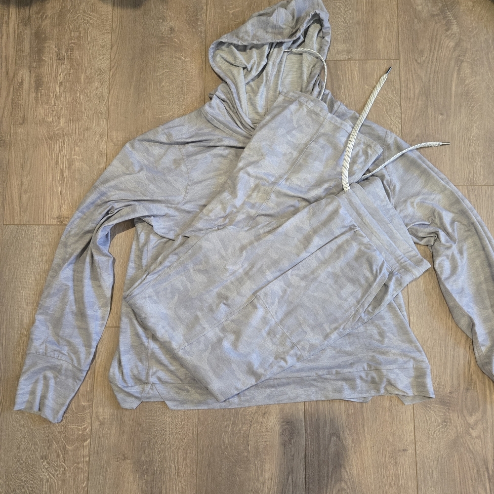Gray Camo Hoodie And Lounge Pant Set Size Xl Womens Matching Set